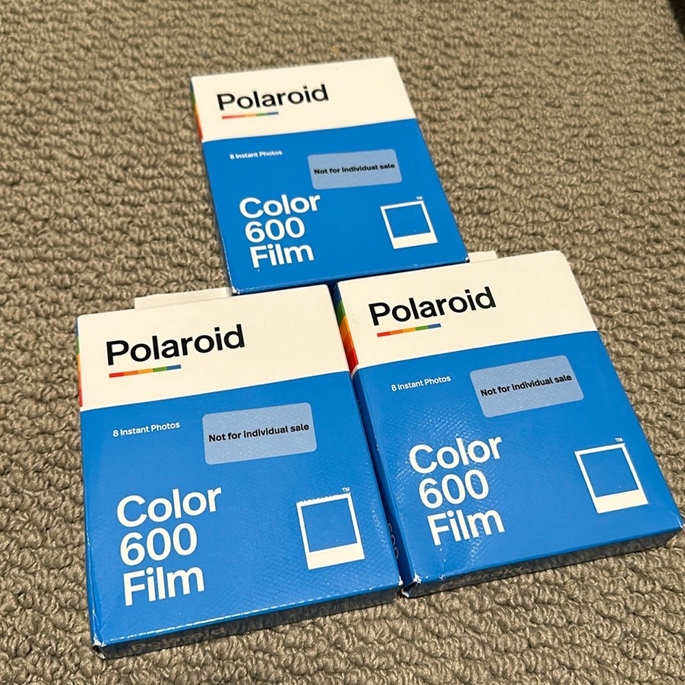 Polaroid Color600Film - 3 packs of 8